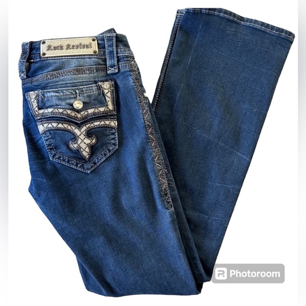 NWOT Rock Revival Jeans Style Caress
Size 28 - Picture 8 of 12